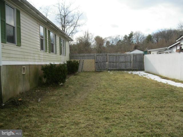 1009 Bush Road Abingdon, MD 21009 - Photo 15 of 18 Side Yard