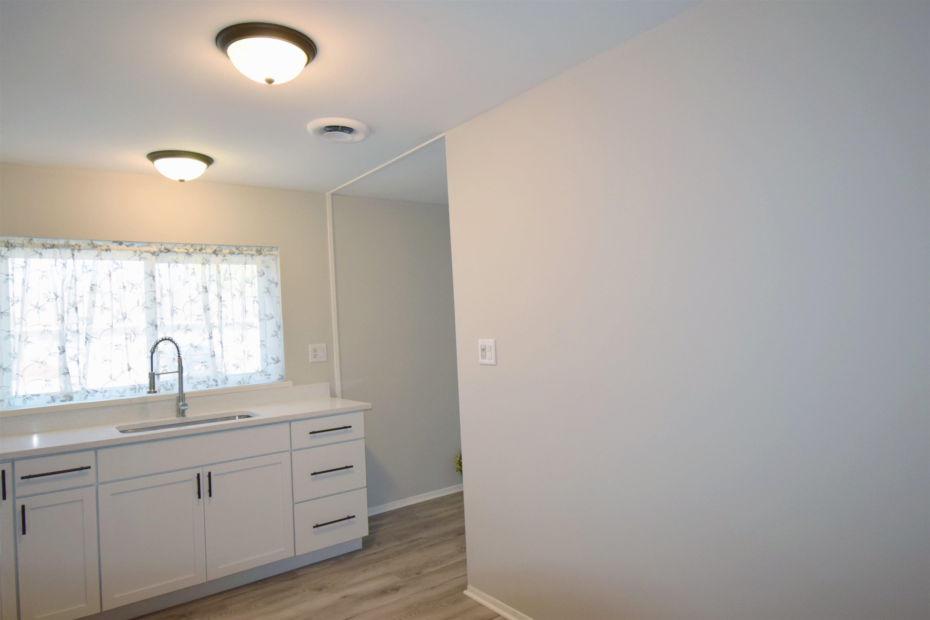 308 North Rochester Road, Unit 18 Clawson, MI 48017 - Photo 13 of 43