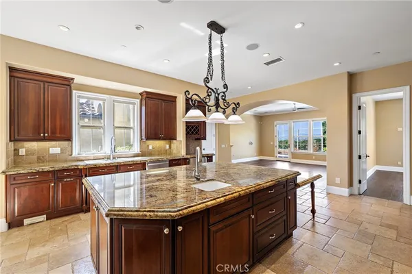 $3,750,000 | 18 Via Cima, San Clemente, CA 92672
