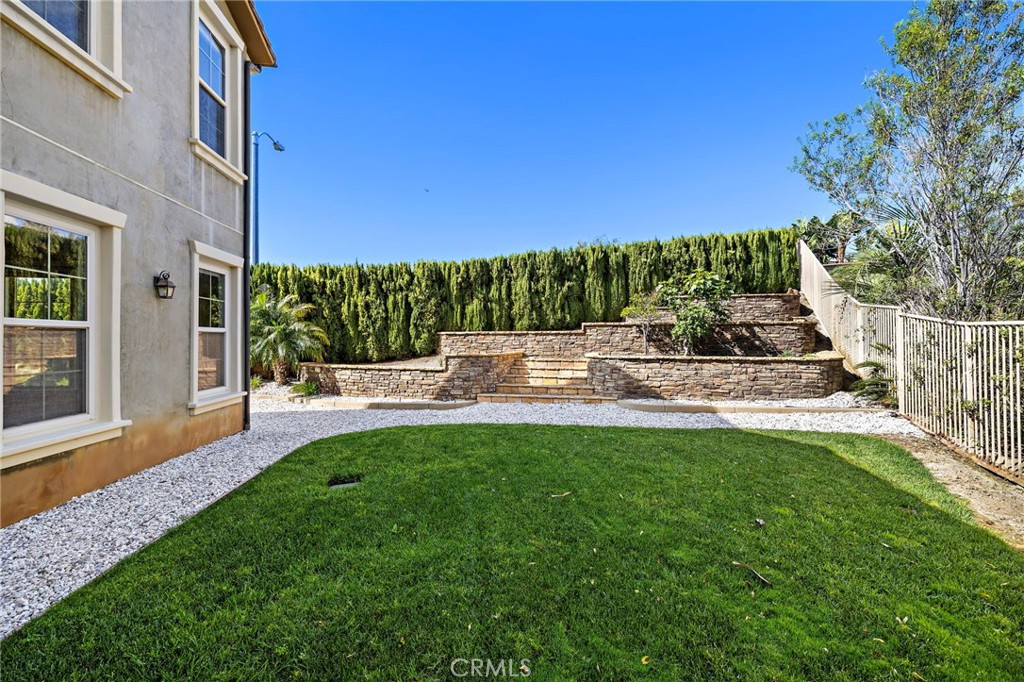 18 Via Cima San Clemente, CA 92672 - Photo 46 of 47 Terraced area for a garden.
