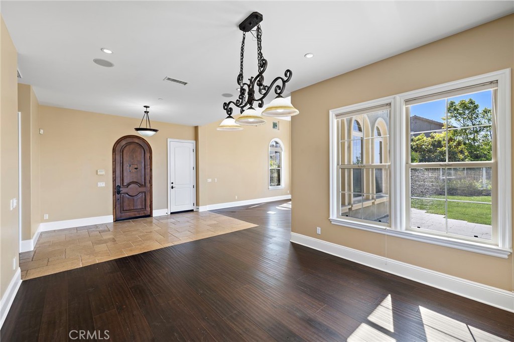 18 Via Cima San Clemente, CA 92672 - Photo 9 of 47