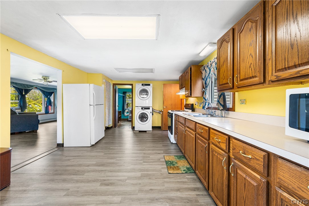 7849 Foster Road Clay, NY 13090 - Photo 11 of 37