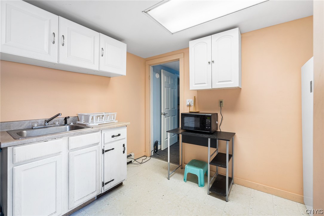 7849 Foster Road Clay, NY 13090 - Photo 24 of 37