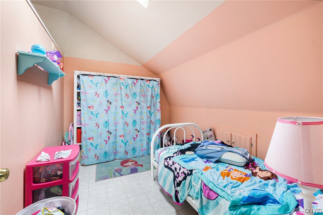 7849 Foster Road Clay, NY 13090 - Photo 32 of 37