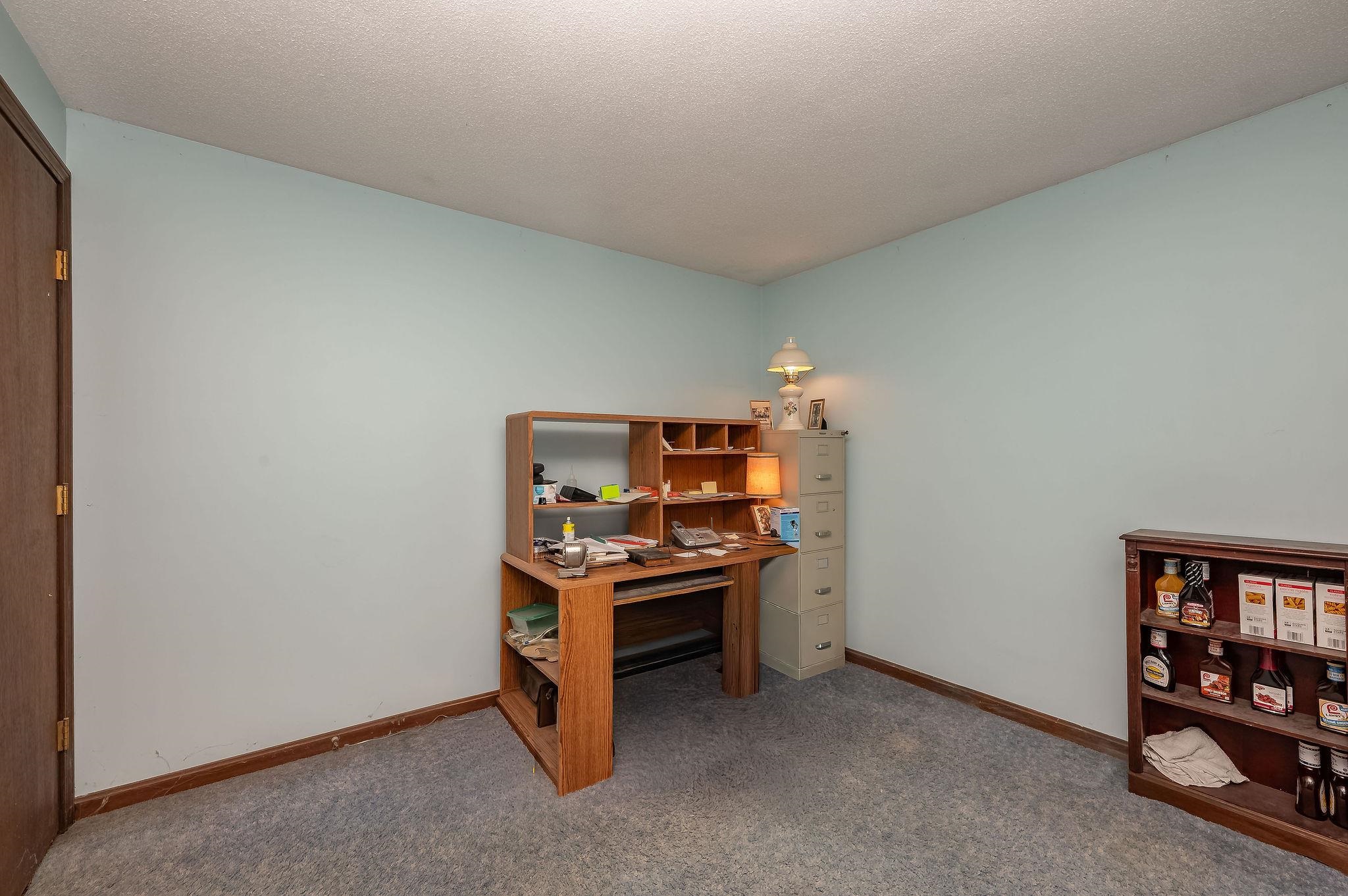 89 Oak Street Rochester, NH 03839 - Photo 20 of 34