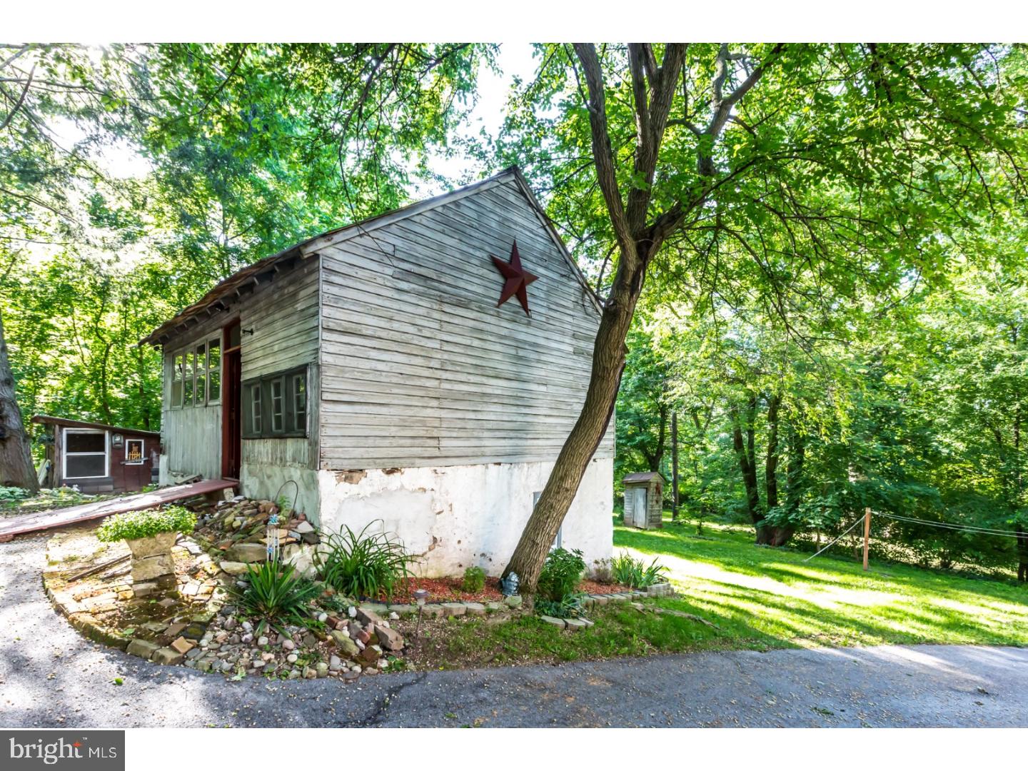 1005 Township Line Road Phoenixville, PA 19460 - Photo 4 of 22 Gallery Image 4