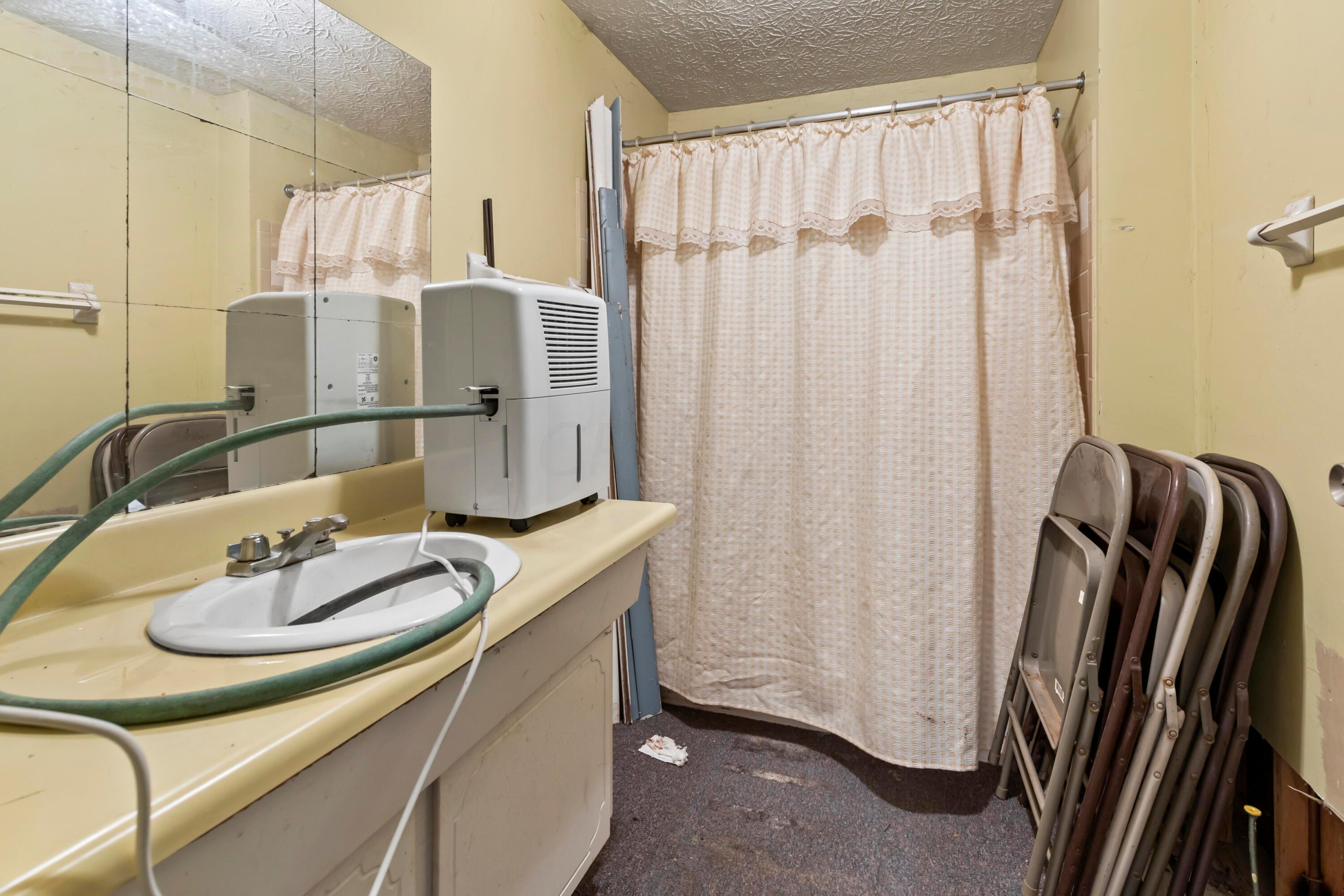 209 Greenbrier Road Sunbury, OH 43074 - Photo 63 of 73 64-print-209GreenbrierRoad_Hommati102 (3