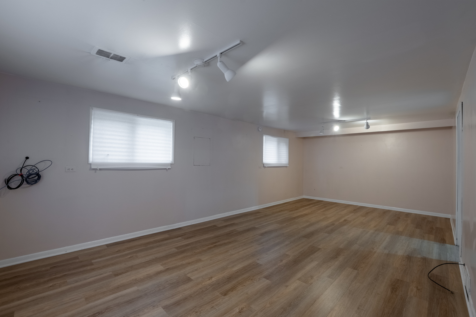 2323 Clyde Terrace Homewood, IL 60430 - Photo 13 of 28