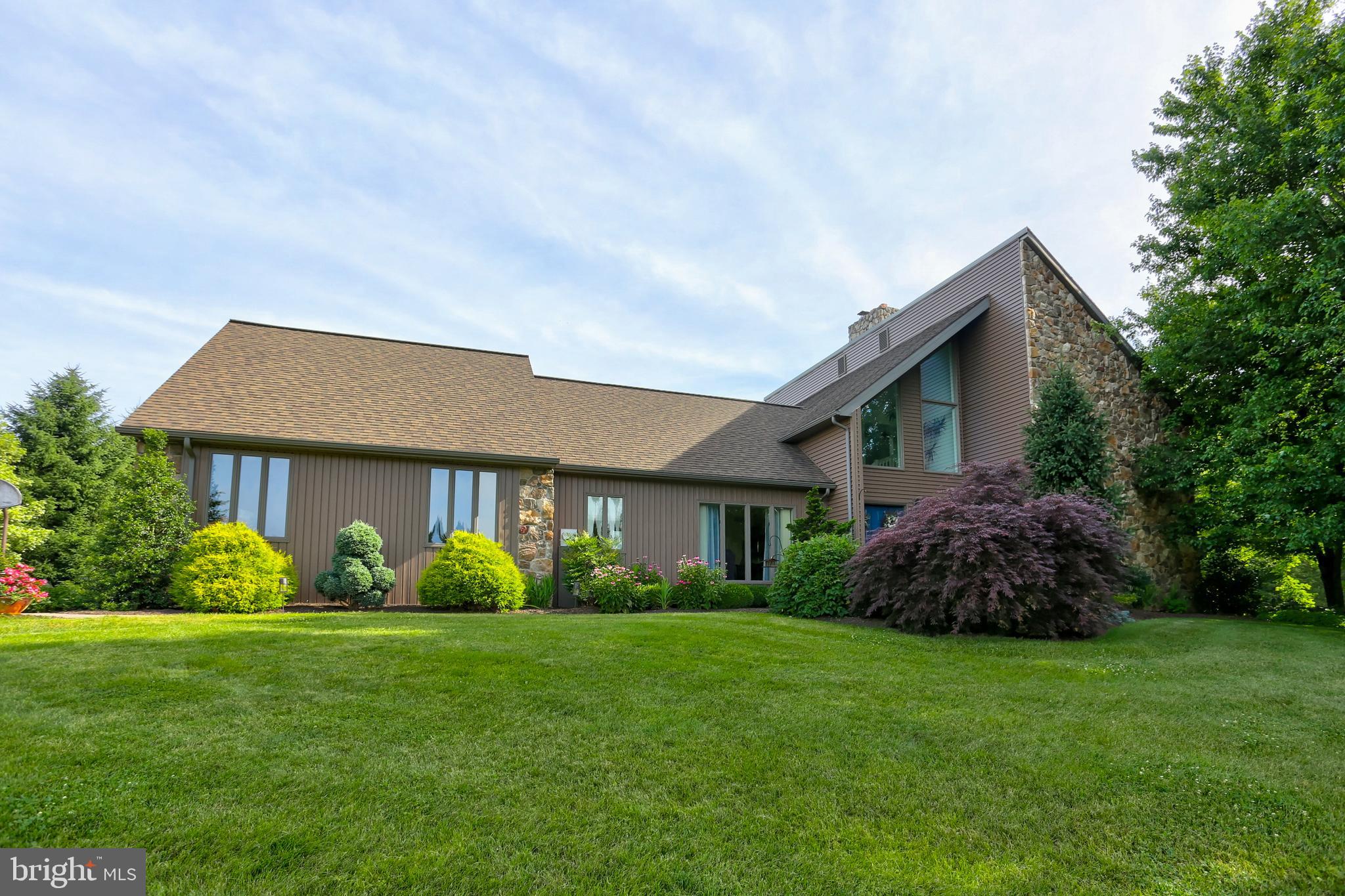 20 Hillside Road Stevens, PA 17578 - Photo 4 of 80 Gallery Image 4