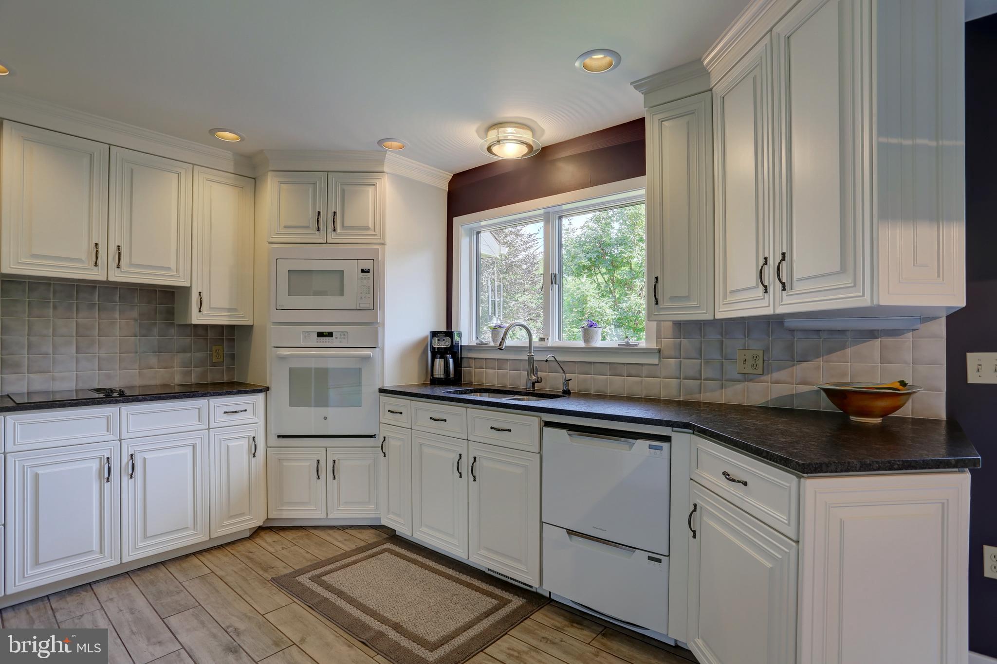 20 Hillside Road Stevens, PA 17578 - Photo 9 of 80 Gallery Image 9