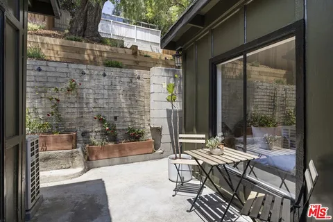 $995,000 | 3217 Future Street, Los Angeles, CA 90065