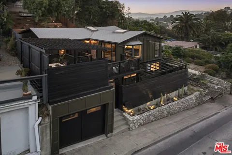 $995,000 | 3217 Future Street, Los Angeles, CA 90065