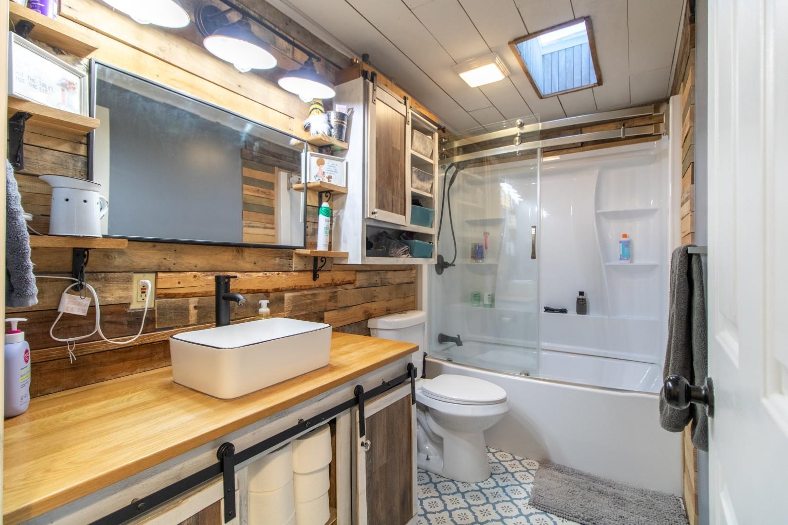 2477 Highway 5, Unit D19 Derby, VT 05829 - Photo 13 of 27