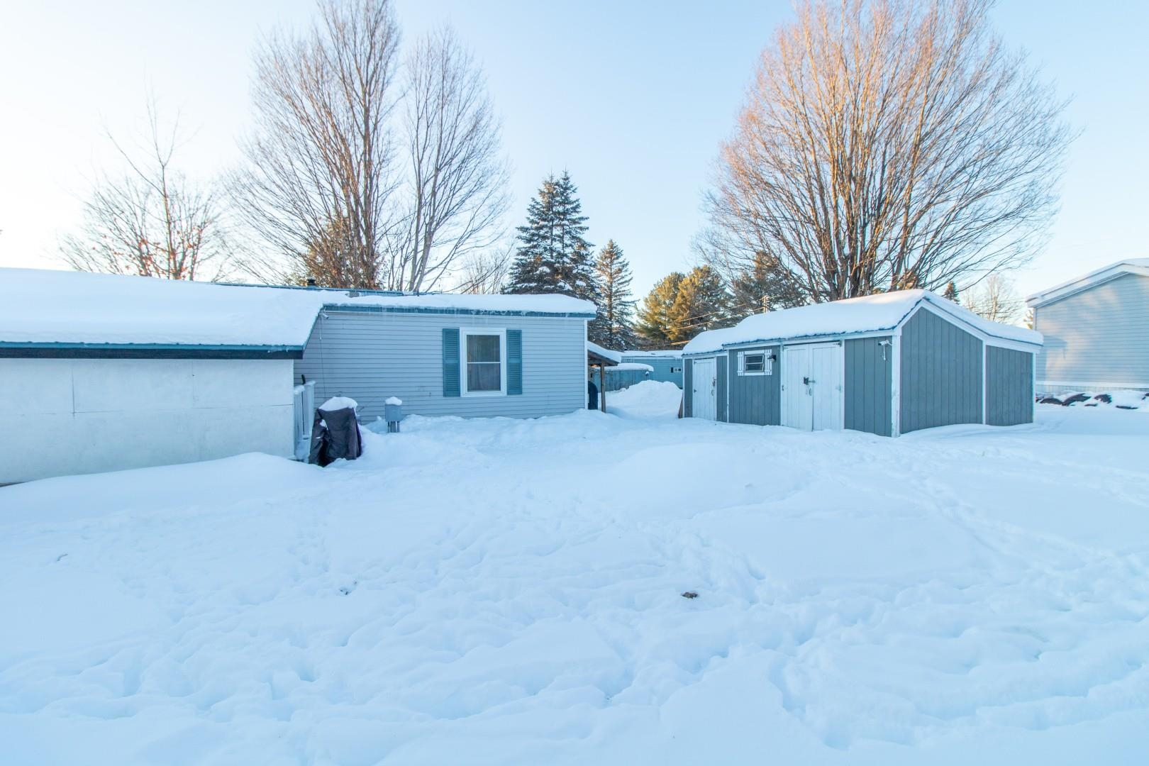 2477 Highway 5, Unit D19 Derby, VT 05829 - Photo 21 of 27