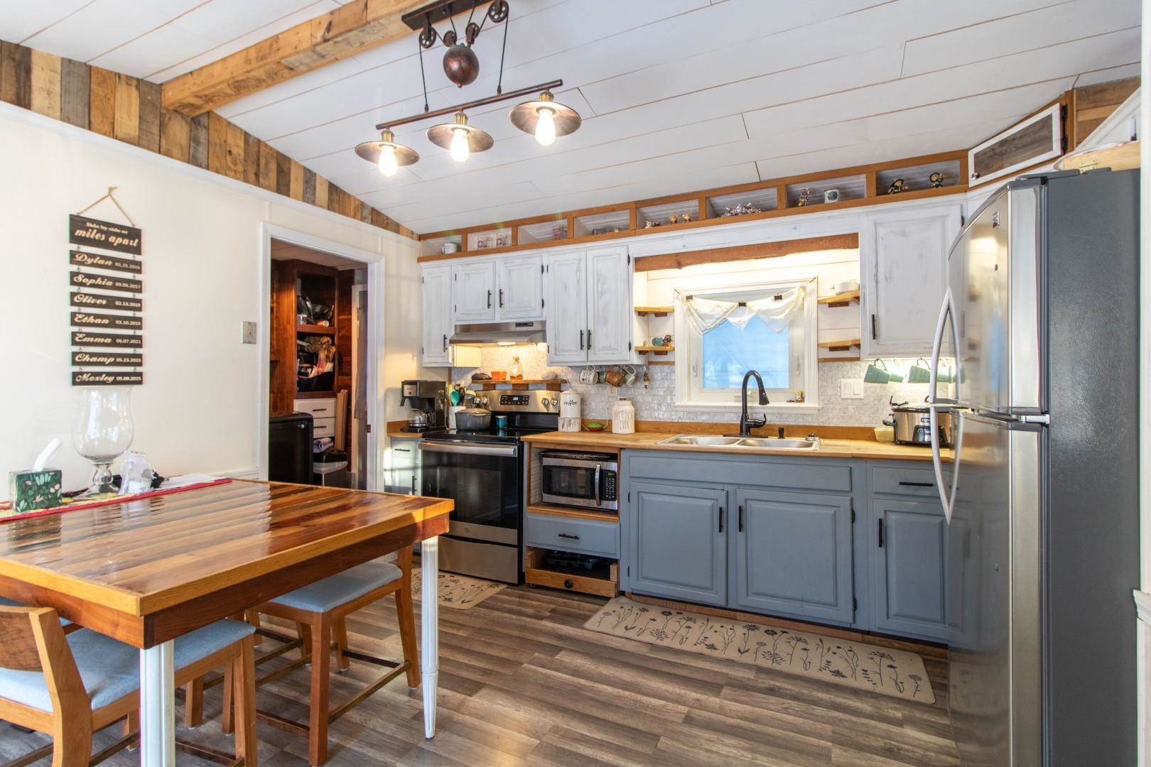 2477 Highway 5, Unit D19 Derby, VT 05829 - Photo 4 of 27