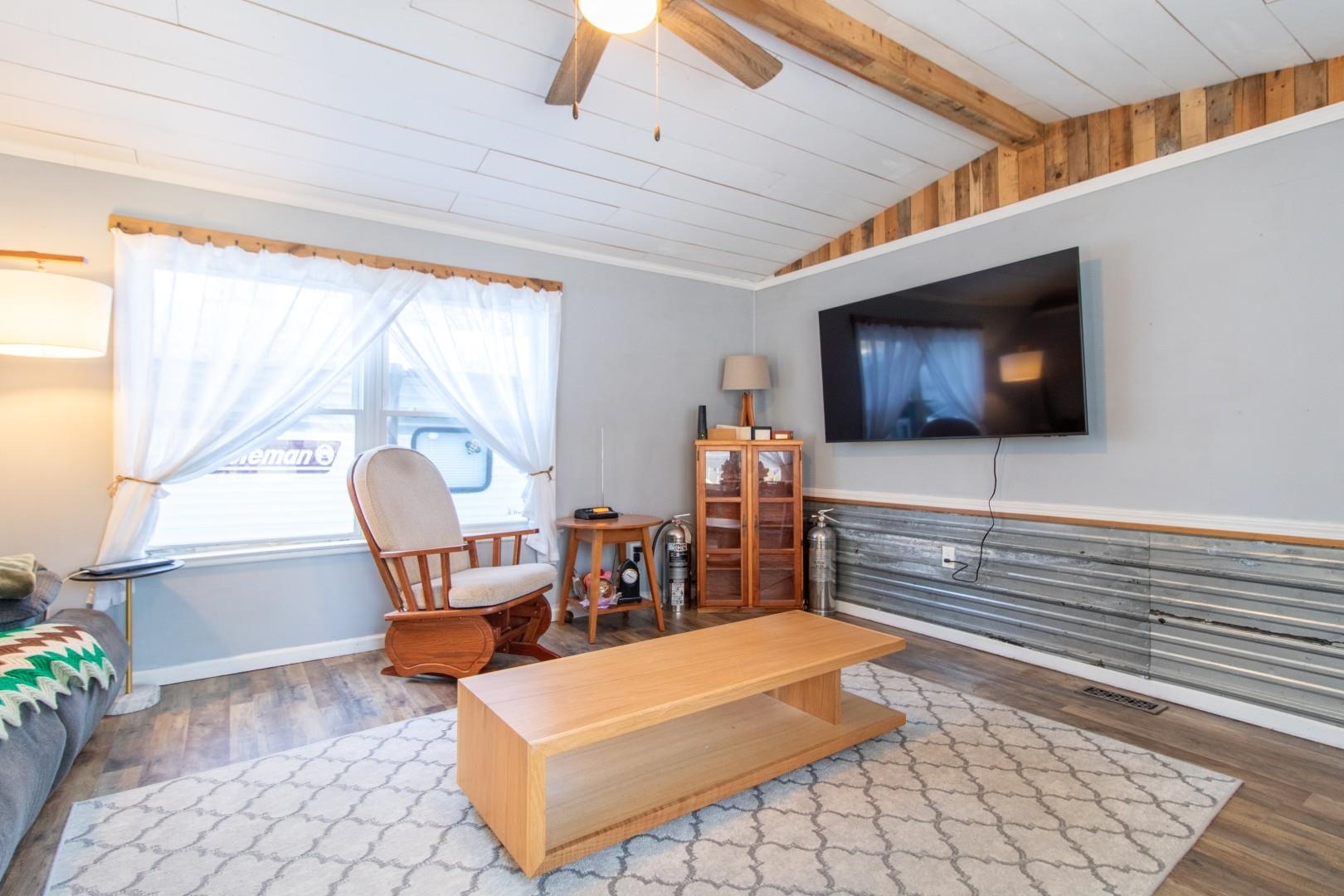 2477 Highway 5, Unit D19 Derby, VT 05829 - Photo 10 of 27