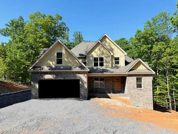 $625,000 | 1050 East Chamberlin Drive, Asheboro, NC 27205