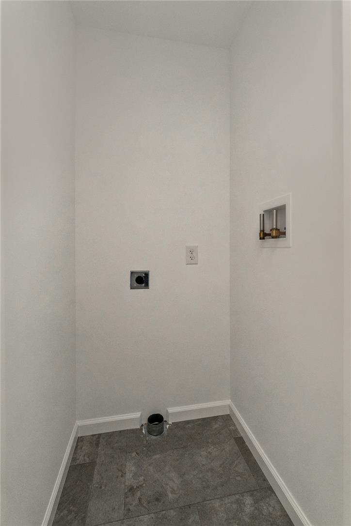 624 Main Road Lehighton, PA 18235 - Photo 26 of 42 A dedicated utility space with durable tile flooring awaits your laundry appliances.
