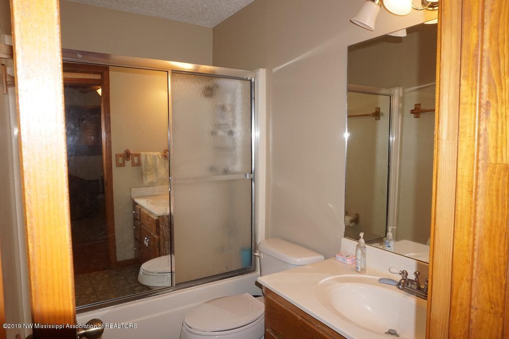 1948 King Road Sardis, MS 38666 - Photo 22 of 46 DSC02418