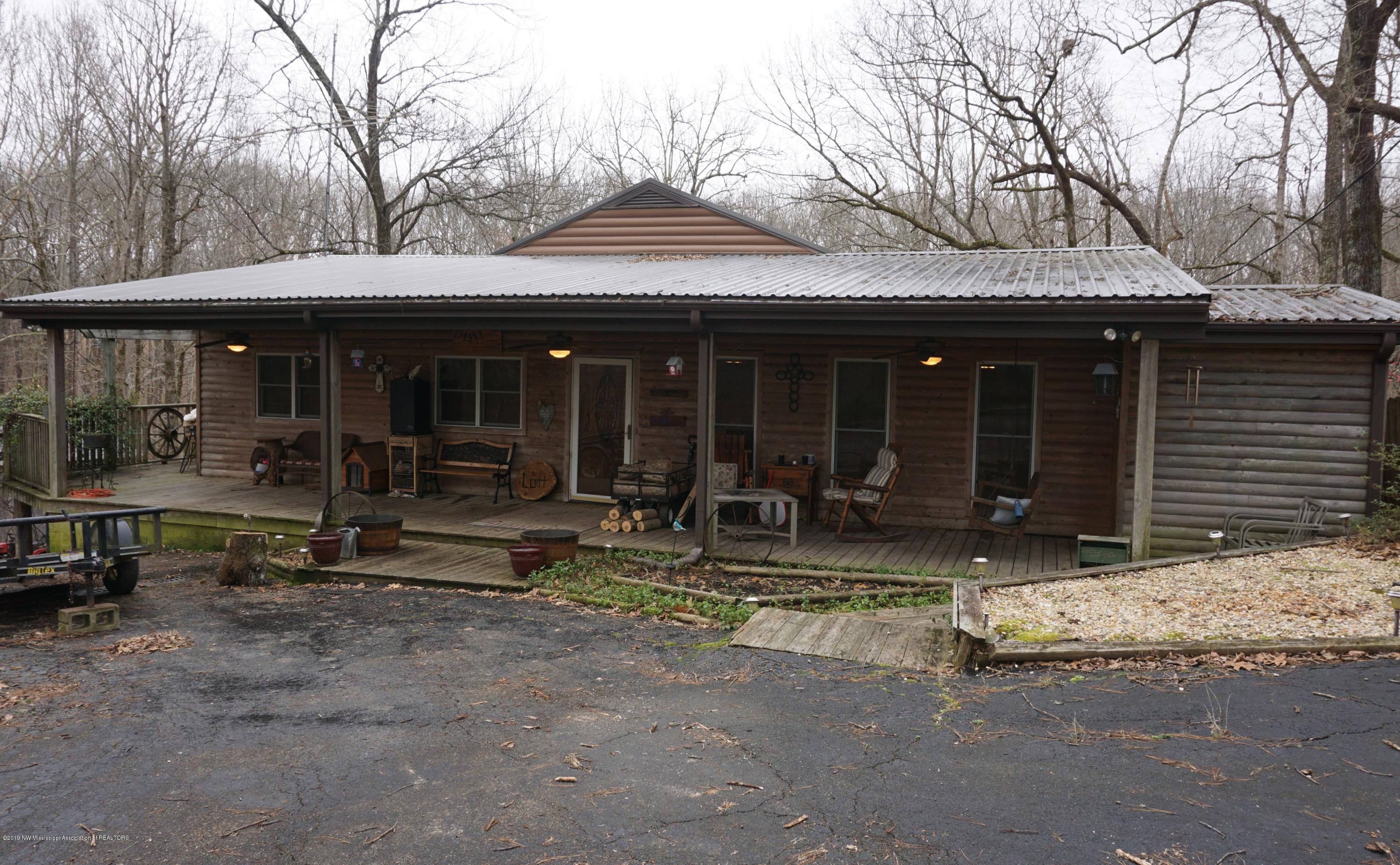 1948 King Road Sardis, MS 38666 - Photo 4 of 46 DSC02452