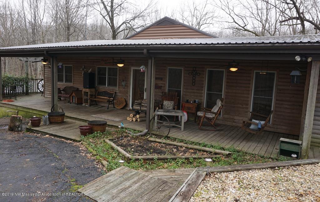 1948 King Road Sardis, MS 38666 - Photo 5 of 46 DSC02453