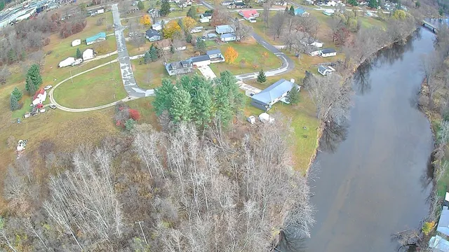 $139,900 | 524 South Cherry Street, Evart, MI 49631