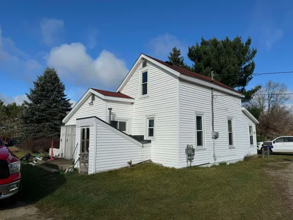 $139,900 | 524 South Cherry Street, Evart, MI 49631