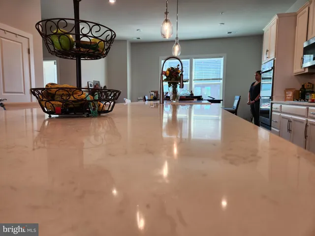 $650,000 | 16240 Connors Way, Unit 46, Rockville, MD 20855