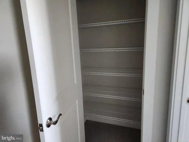 $650,000 | 16240 Connors Way, Unit 46, Rockville, MD 20855