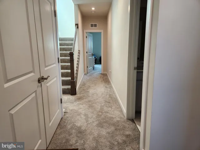 $650,000 | 16240 Connors Way, Unit 46, Rockville, MD 20855