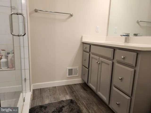 $650,000 | 16240 Connors Way, Unit 46, Rockville, MD 20855