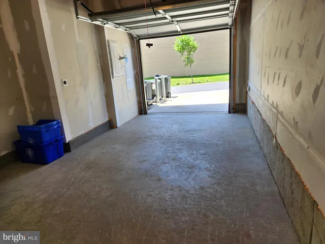 $650,000 | 16240 Connors Way, Unit 46, Rockville, MD 20855