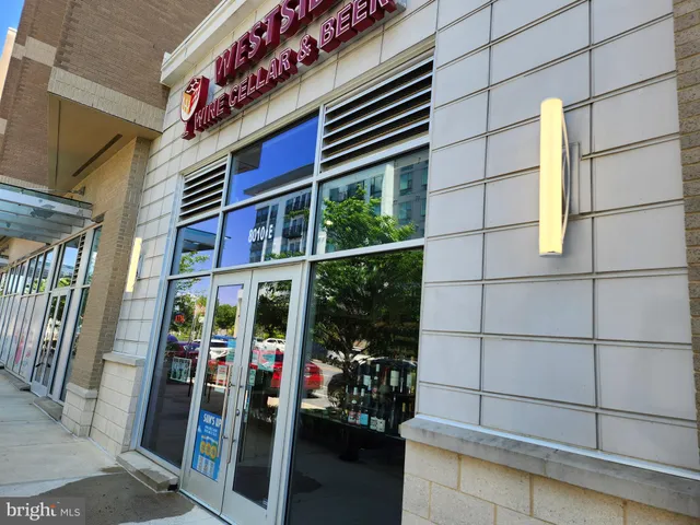 $650,000 | 16240 Connors Way, Unit 46, Rockville, MD 20855