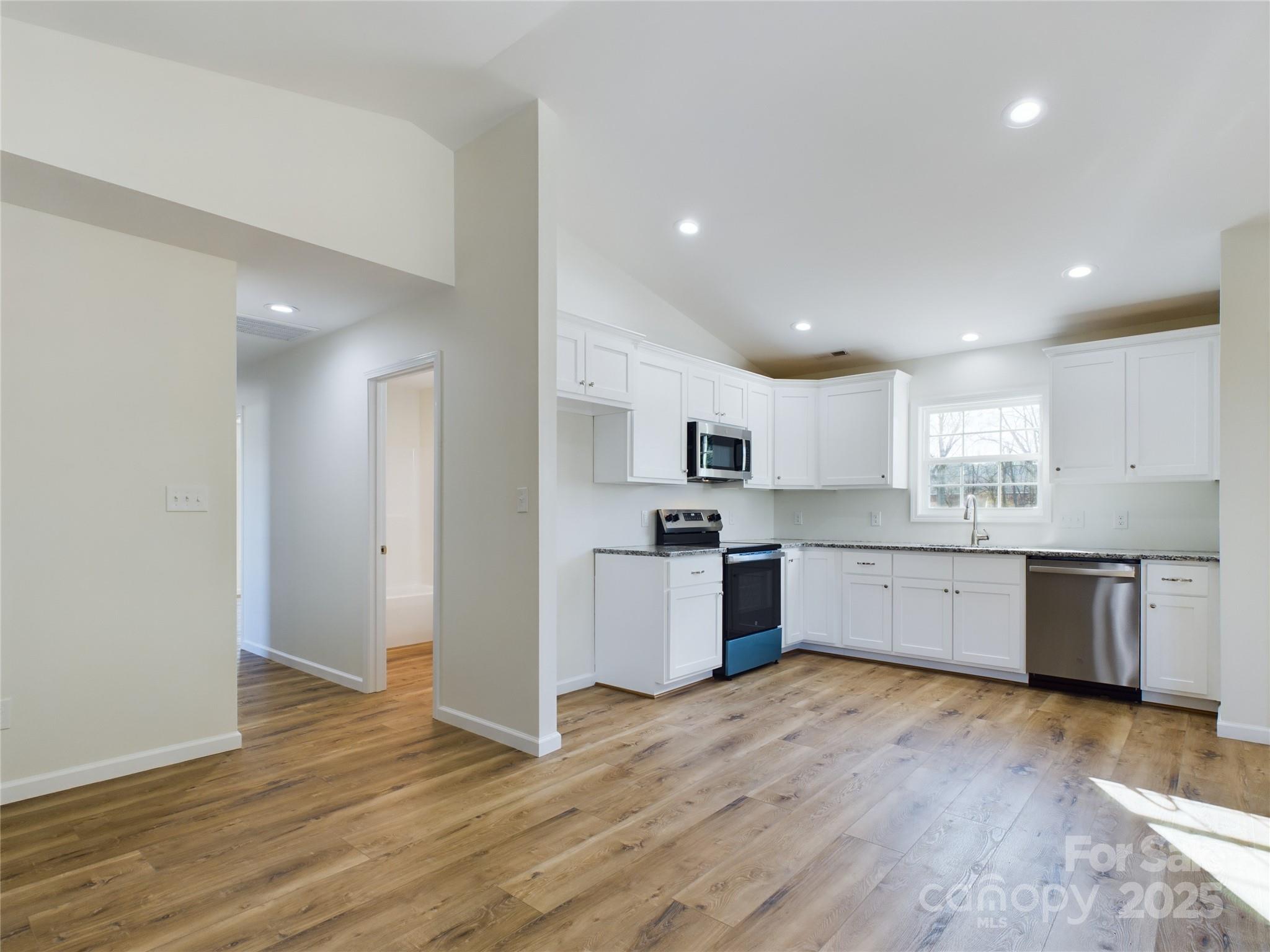 273 Hauss Ridge Road Southeast Valdese, NC 28690 - Photo 17 of 35 Gallery Image 17