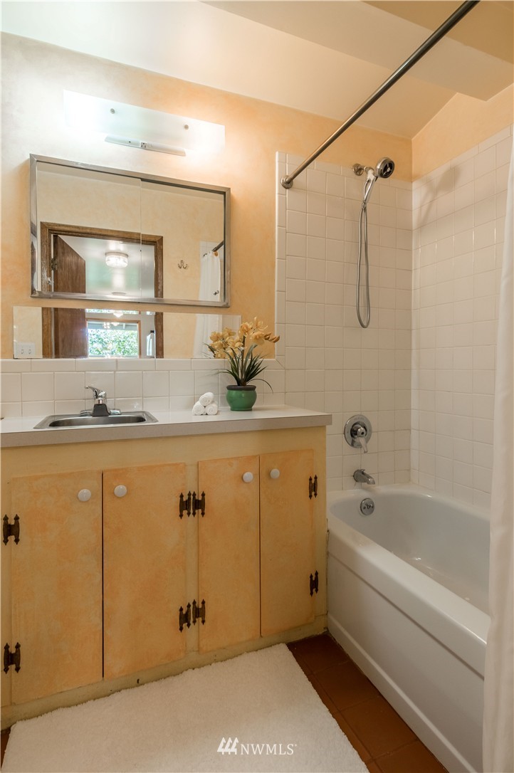 23915 45th Avenue Southeast Bothell, WA 98021 - Photo 13 of 22