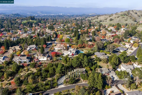 $2,195,000 | 320 Miranda Lane, Alamo, CA 94507