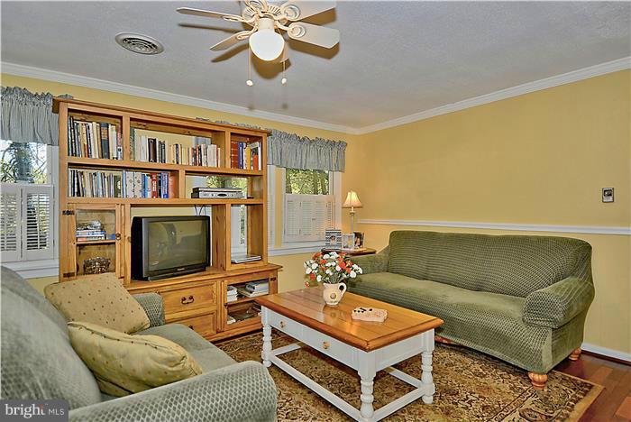 2130 Apple Tree Lane Silver Spring, MD 20905 - Photo 8 of 30 Family Room