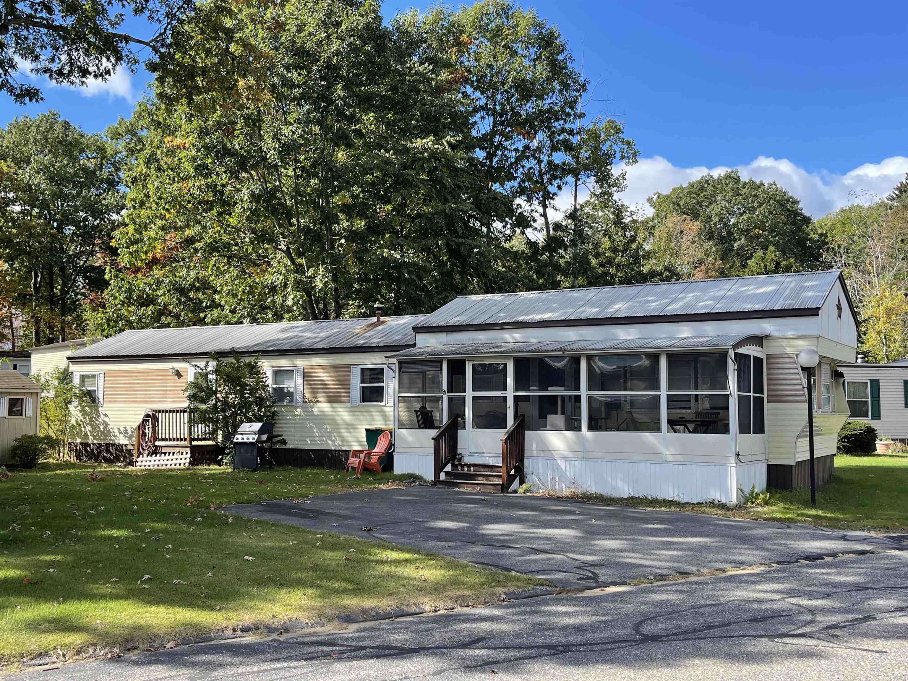 8 South Blueberry Lane Rochester, NH 03867 - Photo 1 of 27