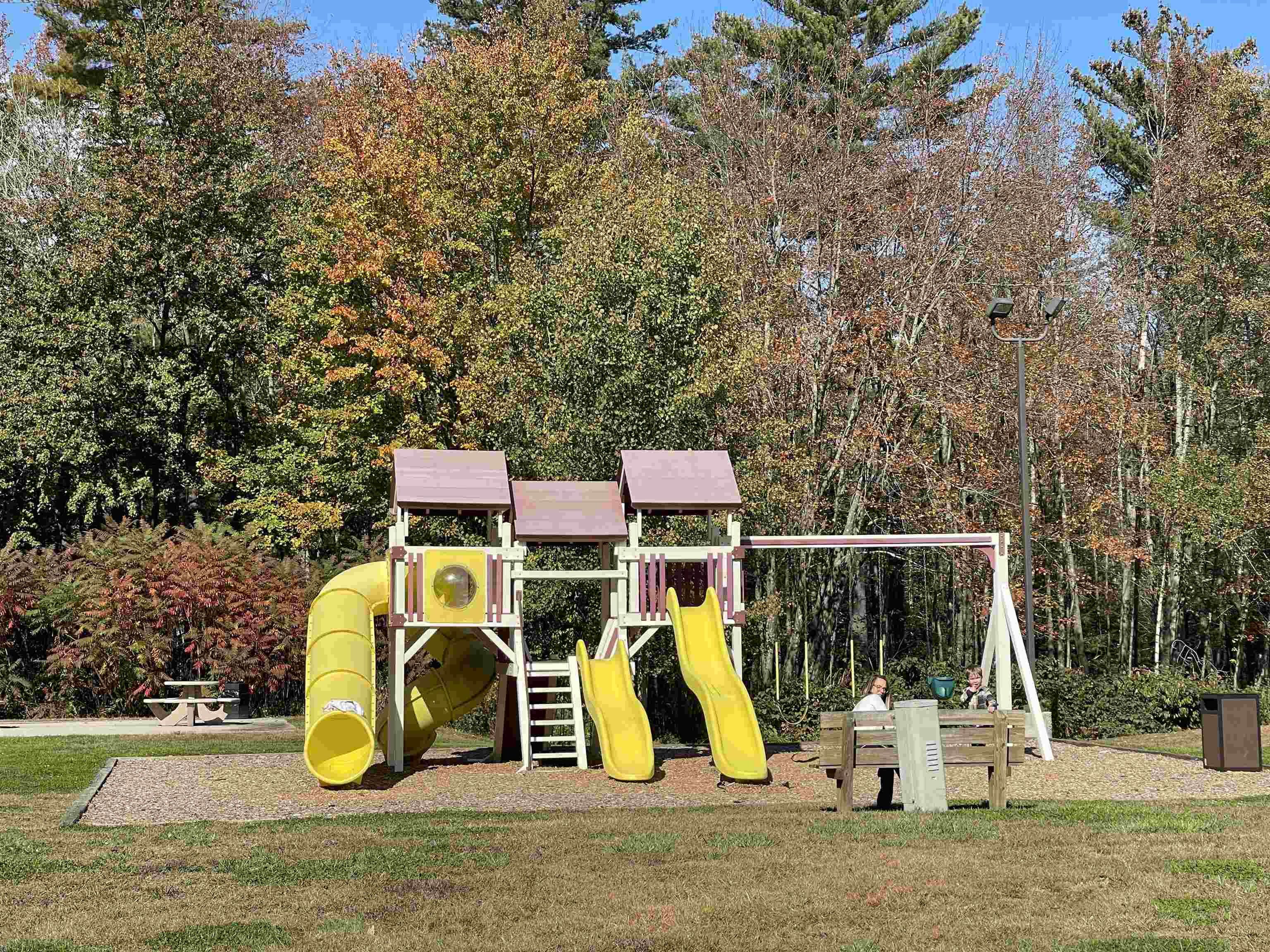 8 South Blueberry Lane Rochester, NH 03867 - Photo 12 of 27