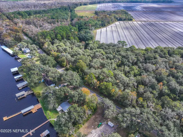 a view of outdoor space and city view