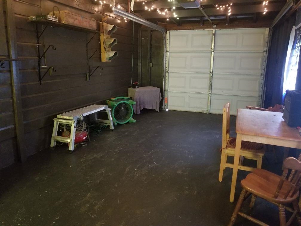 4407 Owen Road Memphis, TN 38122 - Photo 4 of 14 a view of a room with chairs