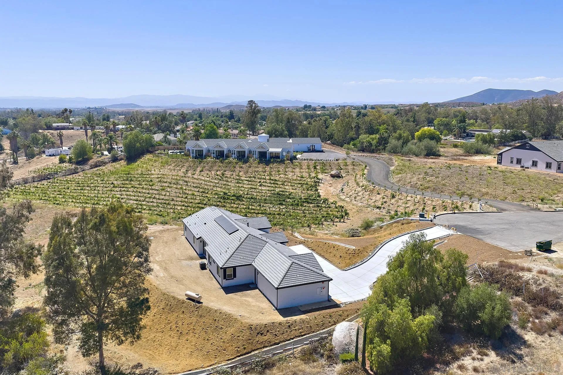 39301 Corte Venture Temecula, CA 92592 - Photo 33 of 37