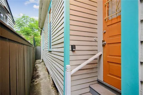 $749,000 | 3131-33 Dauphine Street, New Orleans, LA 70117