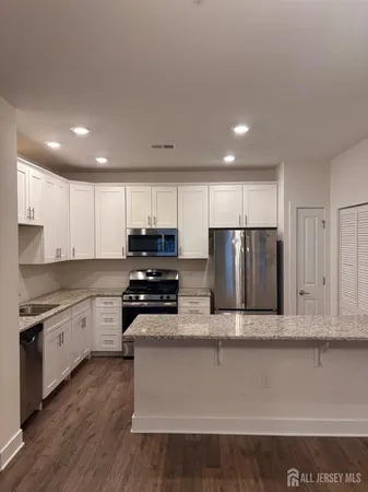 $2,705 | 425 Tavern Road, Monroe Township, NJ 08831