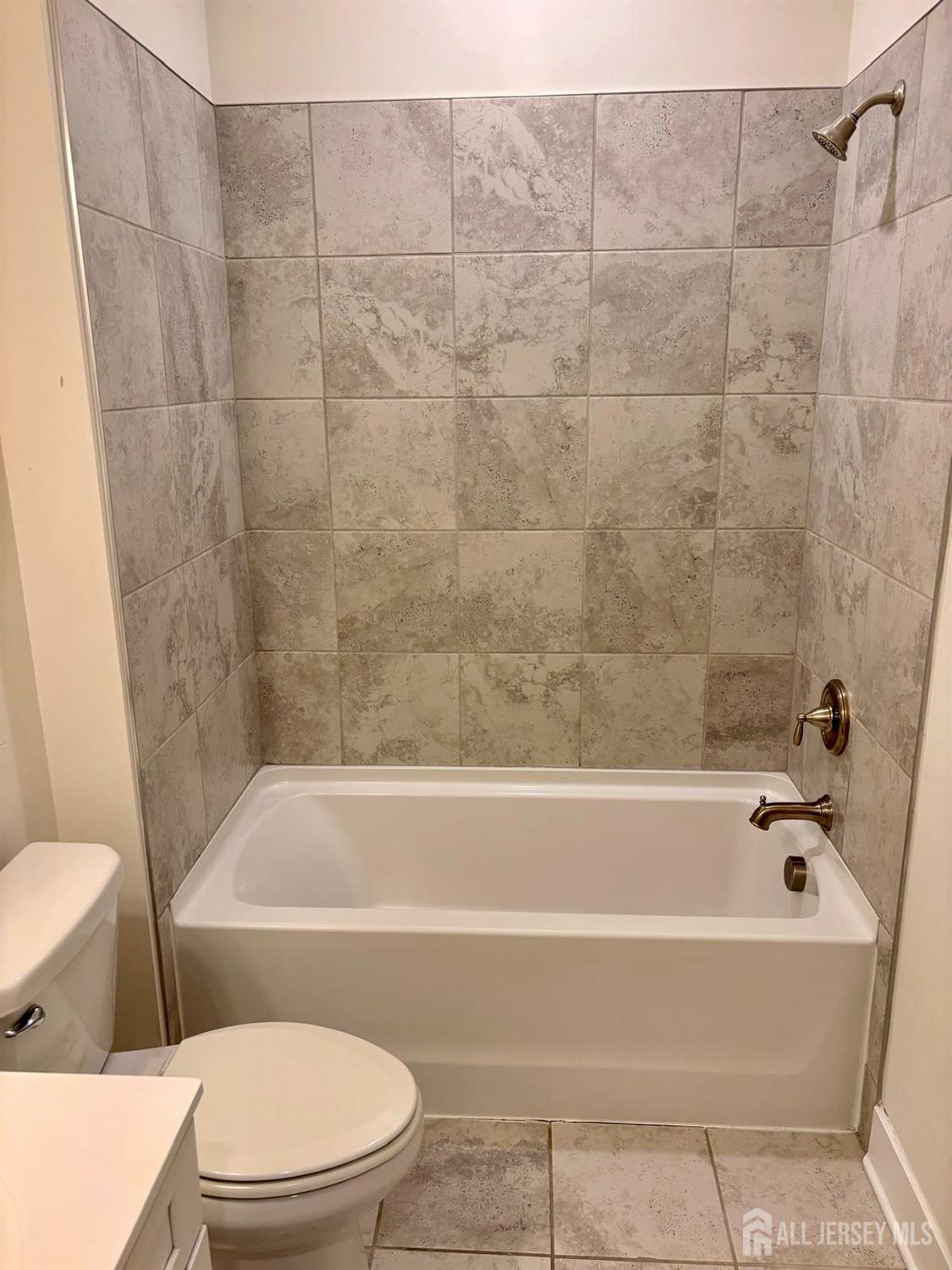 425 Tavern Road Monroe Township, NJ 08831 - Photo 10 of 13