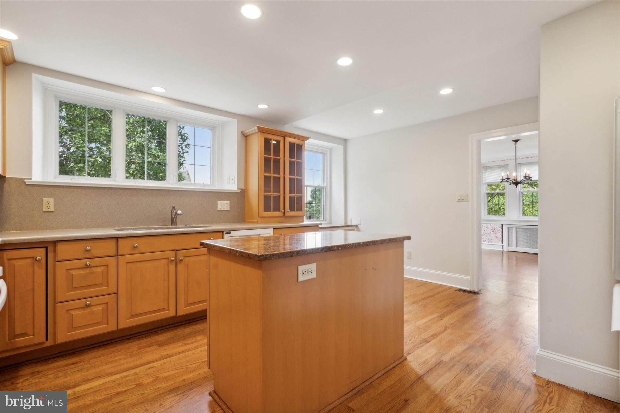 100 Vista Road Jenkintown, PA 19046 - Photo 9 of 24 Kitchen