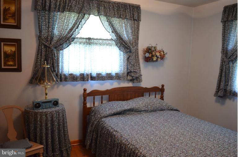 125 Kingbrook Road Linthicum Heights, MD 21090 - Photo 7 of 13 Bedroom