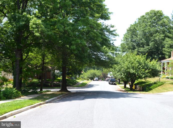125 Kingbrook Road Linthicum Heights, MD 21090 - Photo 8 of 13 Street View
