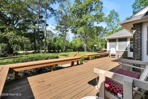 $395,900 | 324 Long Leaf Drive, Hampstead, NC 28443