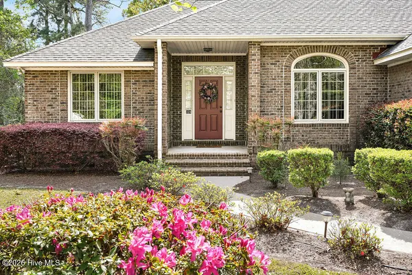 $395,900 | 324 Long Leaf Drive, Hampstead, NC 28443